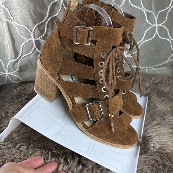 (O) Steve Madden Women's Jackson Lace Up Sandal Chestnut Suede 6 - Picture 5 of 12